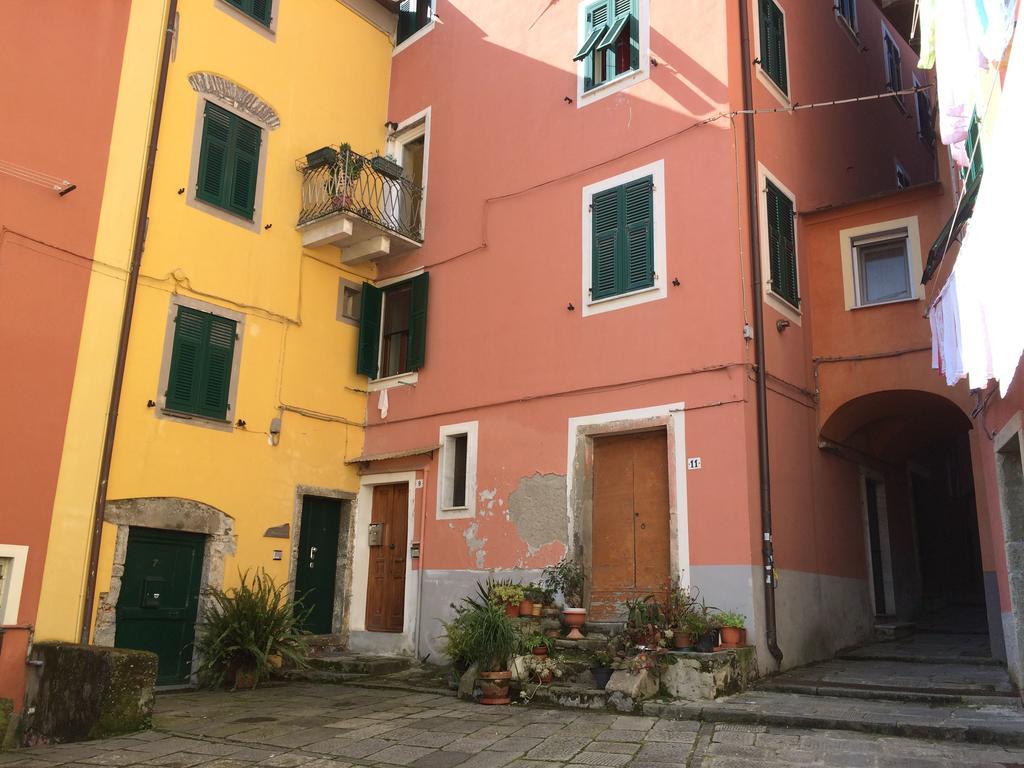 Jolly Roger Affittacamere La Spezia Bilik gambar